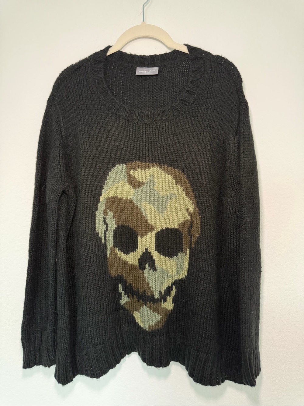 Wooden Ships Oversized Black Crewneck Sweater with Camouflage Skull Small